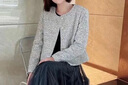 clotho Rennie品牌女裝小香風(fēng)外套女2025春秋季新款時(shí)尚氣質(zhì)小個(gè)子短款西裝上衣 白格 M 曬單實(shí)拍圖