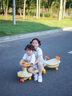 樂的 小黃鴨兒童扭扭車1-3歲可坐大人搖搖防側(cè)翻周歲禮物V7+推桿+拖斗 曬單實拍圖