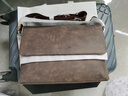 暇步士（Hush Puppies）男士包包單肩斜挎包新款時(shí)尚復古簡(jiǎn)約商務(wù)背包輕便旅行單肩包 HA-1211657W-507 曬單實(shí)拍圖