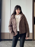 波司登（BOSIDENG）2025新款輕薄羽絨服女短款90絨立領(lǐng)菱格寬松時(shí)尚外套B250135326 【店長(zhǎng)推薦】砂礫棕|7B51 S 160/84A 體重約110-125斤 曬單實(shí)拍圖