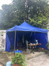 歌途樂遮陽棚雨棚四腳帳篷大傘戶外加厚擺攤折疊伸縮棚雨篷四角停車棚 【2.5x2.5米】加固黒架(藍色) 曬單實拍圖