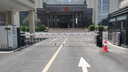 菲力爾車牌識(shí)別道閘一體機(jī)停車場收費(fèi)系統(tǒng)廣告道閘桿 直桿道閘-灰色 曬單實(shí)拍圖