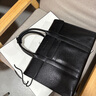 Cohnim kevin奢侈品頭層牛皮男士公文包手提電腦文件單肩斜跨包送男友生日禮物 【休閑商務(wù)】c01875黑色 大包 14英寸 曬單實拍圖
