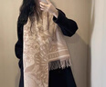 ELLE【禮盒裝】100%綿羊毛圍巾女秋冬禮物保暖時尚提花圍脖披肩 曬單實拍圖