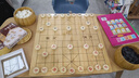 得力（deli）五子棋圍棋象棋楠竹套裝仿玉棋子楠竹雙面棋盤棋罐高檔親朋送禮盒 曬單實(shí)拍圖
