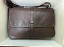 裘真復古001郵差包女單肩通勤大容量斜挎包植鞣頭層牛皮包 咖啡色-大號 曬單實(shí)拍圖