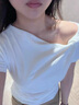 衣然呈品紐結(jié)設(shè)計鎖骨短袖T恤女夏季薄款甜美褶皺修身體恤時尚半袖上衣女 白色 M 【建議90-110斤】 曬單實拍圖