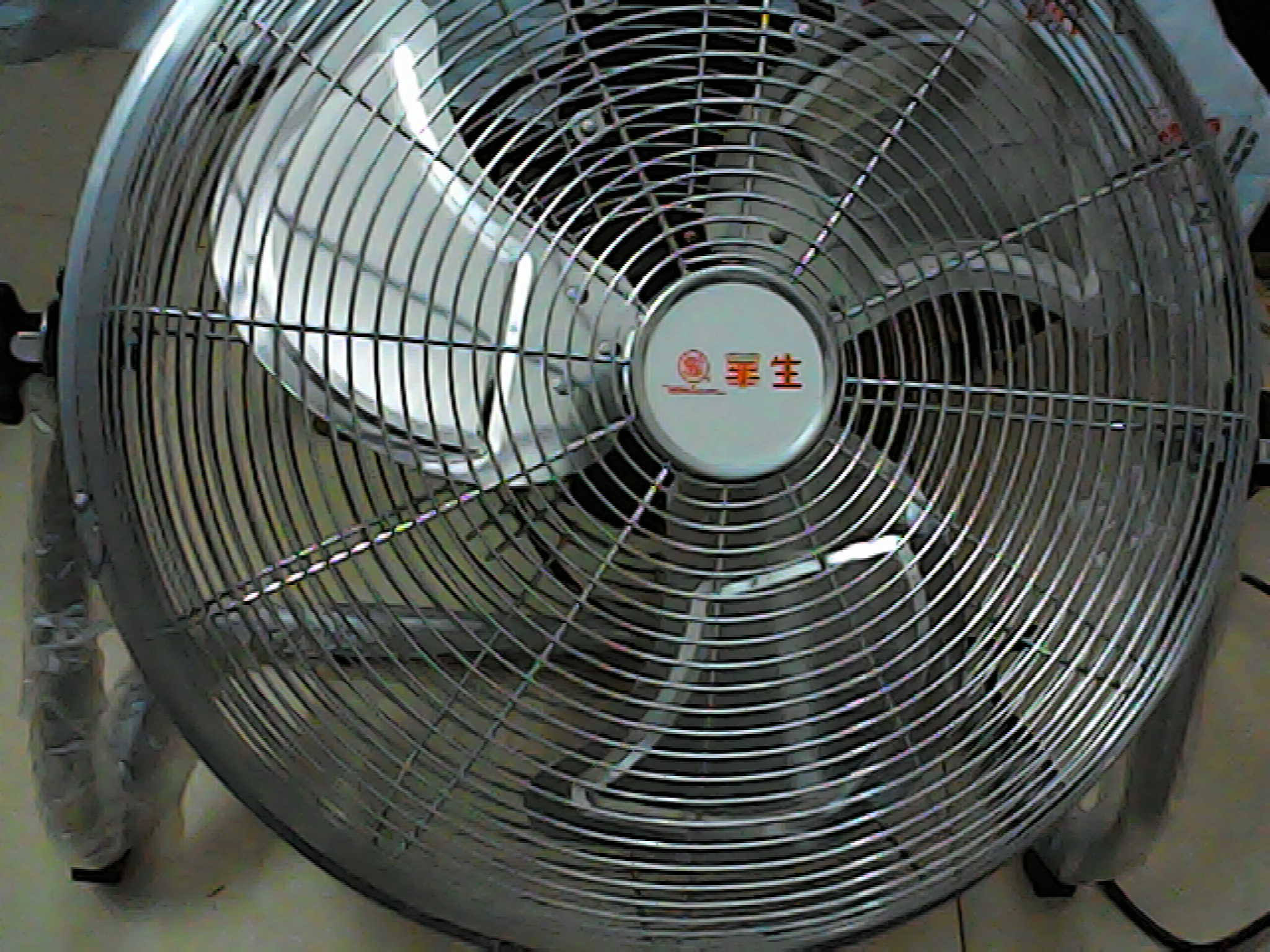 華生（Wahson）工業(yè)風(fēng)扇趴地扇臺式趴地電風(fēng)扇強(qiáng)力商用臺地扇大功率趴地風(fēng)扇工廠坐地扇大風(fēng)力交流定頻 FE-45-1 曬單實(shí)拍圖