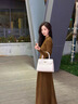 香微（XIANGWEI）送媽媽生日禮物實用母親婆婆40長輩50歲女士手提包包女包2025新款 米白色【禮袋禮盒裝+花束絲巾】 【送長輩的暖心禮物】 曬單實拍圖
