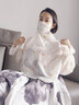 文枝口罩防曬披肩女冰絲披肩遮陽(yáng)面罩面紗套裝夏季防曬衣開(kāi)車(chē)騎車(chē)斗篷 防曬口罩披肩--白底櫻桃 曬單實(shí)拍圖