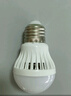 LED省電e27螺口家用工廠節(jié)能護眼高亮燈泡無頻閃球泡燈 高富帥E27螺口 10W【節(jié)能高配】1只裝 曬單實拍圖