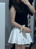 UR2025夏季新款女裝斜肩串珠裝飾褶皺雙吊帶背心UWH450064 黑色 M 曬單實拍圖