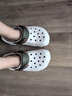 crocs卡駱馳經(jīng)典特林洞洞鞋男女同款拖鞋耐磨休閑鞋|206340 粉筆色-0WV 41 /42(260mm) 曬單實(shí)拍圖