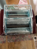 歐樂多（Olodo）電動面條機(jī)家庭用壓面機(jī)全自動不銹鋼餃子皮機(jī)饸饹機(jī)小型搟面機(jī)器 【烤漆紅一刀】全銅電機(jī) 曬單實拍圖