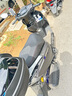 鈴木輕騎鈴木UY125踏板車超級(jí)芯LED大燈液晶儀表全新摩托車SUZUKI 鈴木UY125/極地灰/無(wú)匙啟動(dòng)防盜 曬單實(shí)拍圖