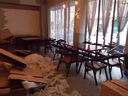 億家達(dá)工業(yè)風(fēng)鐵藝快餐桌椅組合商用酒館火鍋店長(zhǎng)方形餐廳燒烤店吃飯桌子 【1桌+牛角椅*4】X形腿160*60cm 曬單實(shí)拍圖