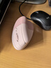 羅技（Logitech）Lift人體工學(xué)鼠標(biāo) 垂直鼠標(biāo) 小手鼠標(biāo) 無線藍(lán)牙鼠標(biāo) 3臺(tái)設(shè)備秒切換 帶Logi Bolt接收器 粉色 曬單實(shí)拍圖