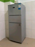 小黃鴨 218L 三門(mén)冰箱小型家用電冰箱三溫區中門(mén)軟冷凍 一級能效節能省電低音超薄 迷你宿舍租房 102L【一級能效，1-2人租房】三室三溫 曬單實(shí)拍圖