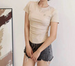 FILA FUSION斐樂潮牌女子針織短袖衫2025秋季新款時尚休閑緊身T恤 麥粉灰-GY L 170/88A/L 曬單實(shí)拍圖