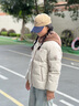 波司登（BOSIDENG）25年冬季新款男女童短款抗菌時尚連帽運動羽絨服T250246911DS 燕麥色7185 160 /80 曬單實拍圖
