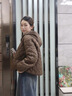 波司登輕薄羽絨服女短款90絨連帽菱格保暖外套B250135316 曬單實拍圖