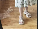 百麗踏厚底涼鞋2025年新款夏季粗跟珍珠花朵少女小清新配裙子沙灘羅馬鞋 米白色 37 曬單實(shí)拍圖