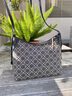 Tory Burch 湯麗柏琦 T MONOGRAM 提花老花流浪包肩背包HOBO牛角包TB 169376 Tory 海軍藍(lán)  405 OS 曬單實(shí)拍圖