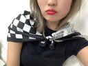 圣芙莎小方巾絲巾女2025新款系脖百搭春秋季感媽媽圍巾包頭搭配襯衫禮盒 沙灘棋盤(pán)-黑白色(亦菲同款) 曬單實(shí)拍圖