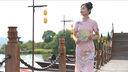 蔻伊婭連衣裙女2025年新款小個子改良版年輕旗袍女高端氣質少女中長款 粉色 L 建議96-105斤 腰圍不超2尺1 曬單實拍圖