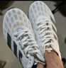 adidas ADIZERO BOSTON 9馬拉松boost專(zhuān)業(yè)競(jìng)訓(xùn)跑鞋男阿迪達(dá)斯 白色/銀色/藍(lán)色   40.5 曬單實(shí)拍圖