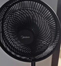 美的（Midea）【超級(jí)單品】七葉輕音立式電風(fēng)扇家用柔風(fēng)落地扇臺(tái)式桌面小型風(fēng)扇大風(fēng)量節(jié)能搖頭宿舍電扇 SAF30AB 曬單實(shí)拍圖
