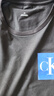 Calvin KleinJeans25夏季男士休閑通勤ck撞色方框字母純棉短袖T恤4RB837G 曬單實(shí)拍圖