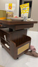 法莎蒂升降茶幾折疊移動(dòng)推車(chē)實(shí)木茶臺茶桌小戶(hù)型客廳多功能餐桌 【胡桃色】可移動(dòng)升降折疊小推車(chē)邊幾 曬單實(shí)拍圖