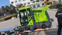 駕駛式五刷電動(dòng)掃地車(chē)四輪封閉款掃地車(chē)工廠(chǎng)車(chē)間物業(yè)環(huán)衛用道路廠(chǎng)區吸塵清掃車(chē) 【咨詢(xún)客服可享優(yōu)惠】 曬單實(shí)拍圖