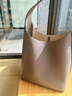 Tory Burch 湯麗柏琦 【七夕禮物】ROMY 手提肩背HOBO包女包TB 170964 蘑菇灰 250 OS 曬單實拍圖
