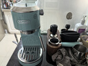德龍（Delonghi）咖啡機 意式家用半自動15Bar泵壓冷萃咖啡 軟觸屏手動奶泡自動停流小巧金屬機身 吉拉朵系列 EC890 .TU真我藍 即時加熱 自動關機 專業(yè)蒸汽細桿拉花 曬單實拍圖