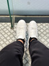 巴巴小蜜蜂2025年小蜜蜂小白鞋新款輕奢品牌休閑情侶鞋男女鞋運動(dòng)鞋板鞋 白色【禮盒包裝】【輕奢有范】 40 男款 曬單實(shí)拍圖