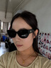 BOLON暴龍眼鏡楊紫同款貓眼寬腿墨鏡女太陽鏡旅行百搭配飾防曬BL3195 C10-金典黑 曬單實(shí)拍圖