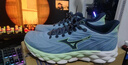 美津濃（MIZUNO）25年新款男女緩震回彈慢跑鞋輕盈透氣運動(dòng)鞋WAVE SKY 8 51/藍色/灰藍色/綠色 40 (255mm) 曬單實(shí)拍圖