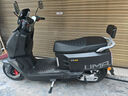 立馬電動(dòng)摩托車開拓者 500里長(zhǎng)續(xù)航1000W電機(jī)72V38Ah石墨烯電池外賣家用出行智能電瓶車 金屬黑 曬單實(shí)拍圖