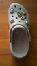 卡駱馳（CROCS）檀健次同款經(jīng)典泡芙洞洞鞋百舒適男沙灘鞋女鞋休閑鞋|207521 石英粉-6UR(含智必星) 36 (220mm) 37 曬單實(shí)拍圖
