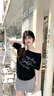LDBE黑色露肩短袖t恤女夏季新款蝴蝶結印花寬松斜領(lǐng)上衣設計感小眾潮 黑色 L 【120-140斤】 曬單實(shí)拍圖