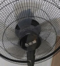 志高（CHIGO）電風(fēng)扇落地扇家用臺式夏天小宿舍遙控立式搖頭工業(yè)大風(fēng)力電扇 16英寸機械五葉三檔定時1.7米線 曬單實拍圖