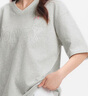 森馬（Semir）短袖T恤女中長(zhǎng)款V領(lǐng)蕾絲繡花2025夏新款oversize純棉上衣氣質(zhì) 淺花灰00235 XS 曬單實(shí)拍圖