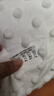 艾咪艾咪大白鵝嬰兒排氣枕哄娃神器拍打安撫手掌寶寶自主躺睡防脹氣二月鬧 【兒歌+拍打款】豆豆絨-多莉鵝 68x25x16cm 曬單實拍圖