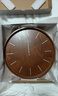 SEIKO 精工時(shí)鐘實(shí)木框家用免打孔鐘表14英寸36cm客廳時(shí)尚臥室掃秒掛鐘 棕色QXA765B 曬單實(shí)拍圖