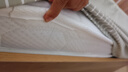 他米樂(lè )日本Tamoro 可折疊床墊子1.8x2三折天然椰棕榻榻米專(zhuān)用定制打地鋪 七代防螨·云朵白13cm【8cm微結構承托椰棕+2cm乳膠】 1.8*2米 曬單實(shí)拍圖