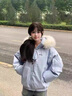 鹿依檸連帽大毛領(lǐng)棉服女2025冬季新款韓版時(shí)尚棉衣工裝派克服加厚棉襖女 淺藍色 M 曬單實(shí)拍圖