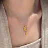 老鳳祥輕奢蝴蝶銀項(xiàng)鏈女士星月吊墜流蘇首飾品情人節(jié)生日禮物女友老婆 曬單實(shí)拍圖