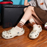 卡駱馳（crocs）男女鞋經(jīng)典洞洞鞋戶(hù)外休閑時(shí)尚潮流沙灘鞋涼拖鞋 10001-2Y2 36-37 曬單實(shí)拍圖